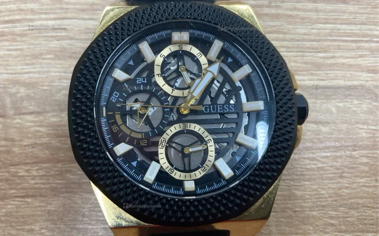 Часы  GUESS GW0577G2