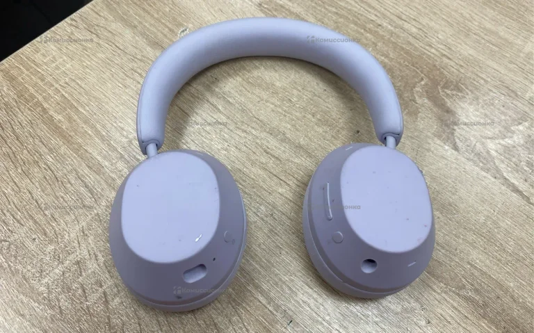 Наушники Commo One