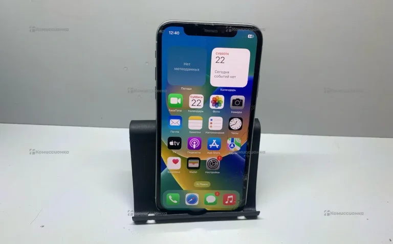 Apple iPhone X 3/64 ГБ