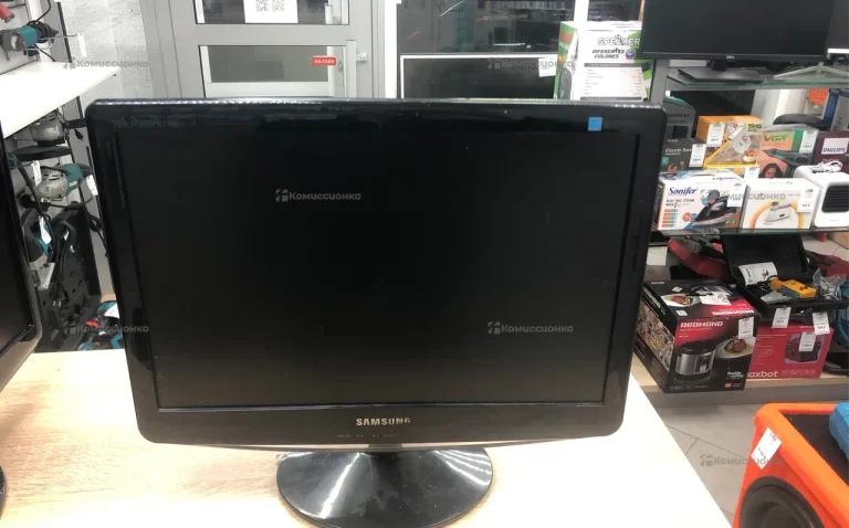 Монитор Samsung SyncMaster B1930NW