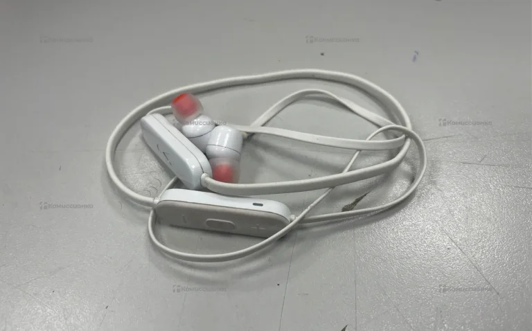 Наушники  JBL