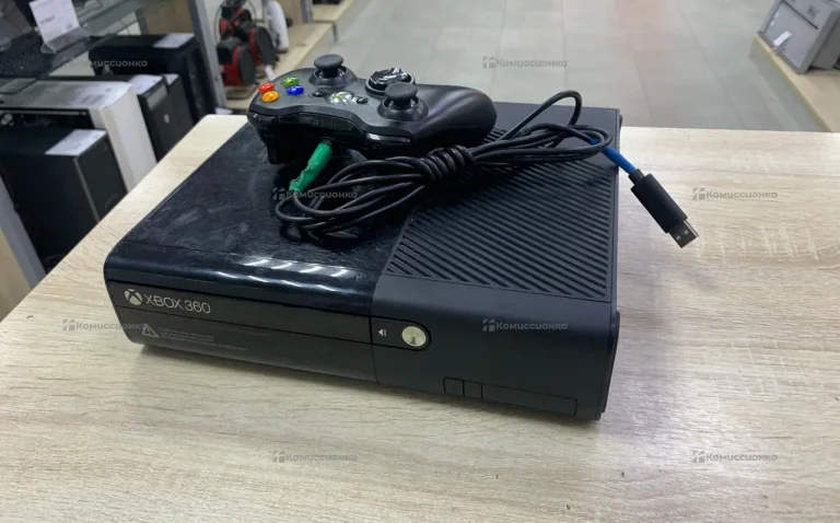 Приставка Xbox 360E 500gb
