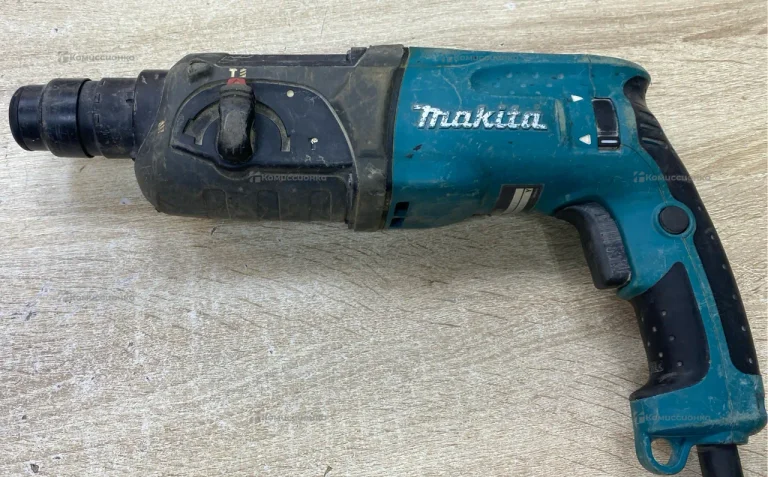 Перфоратор makita HR2470