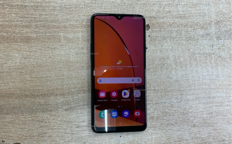 Samsung Galaxy A20s 3/32 ГБ