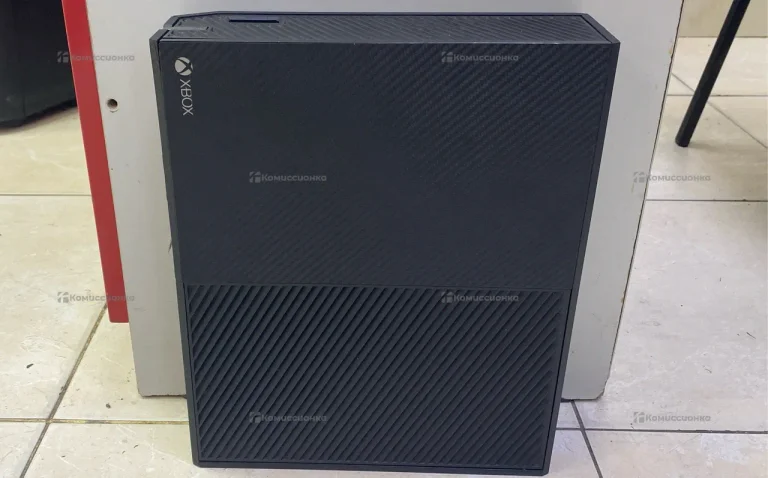 Приставка Xbox One 500Gb