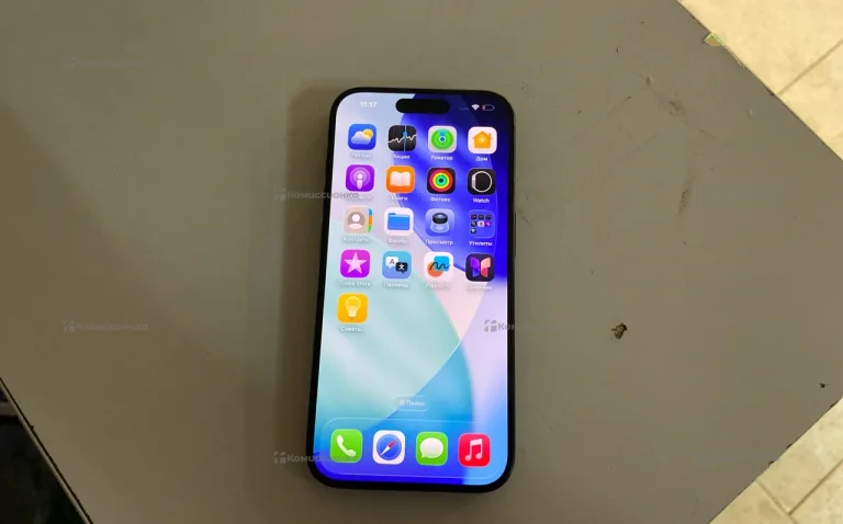 Apple iPhone 15 6/128 ГБ