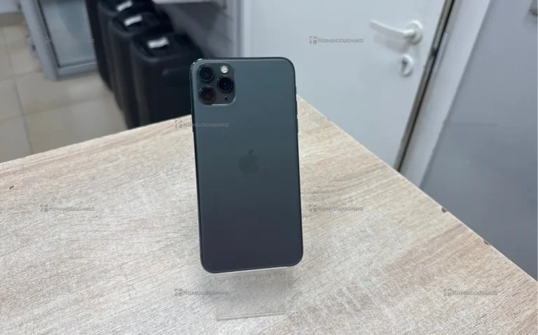 Apple iPhone 11 Pro Max 4/64 ГБ