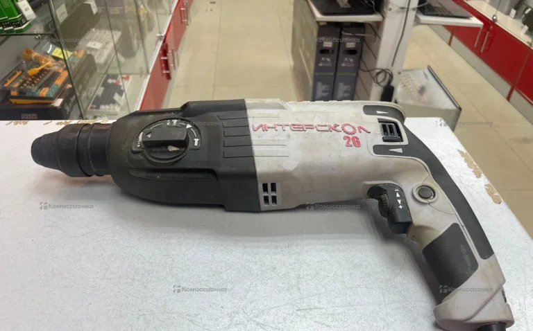 Перфоратор Интерскол П-26/800ЭР