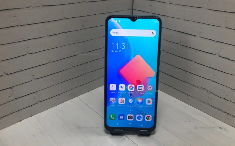 Tecno Spark 8C 4/64 ГБ