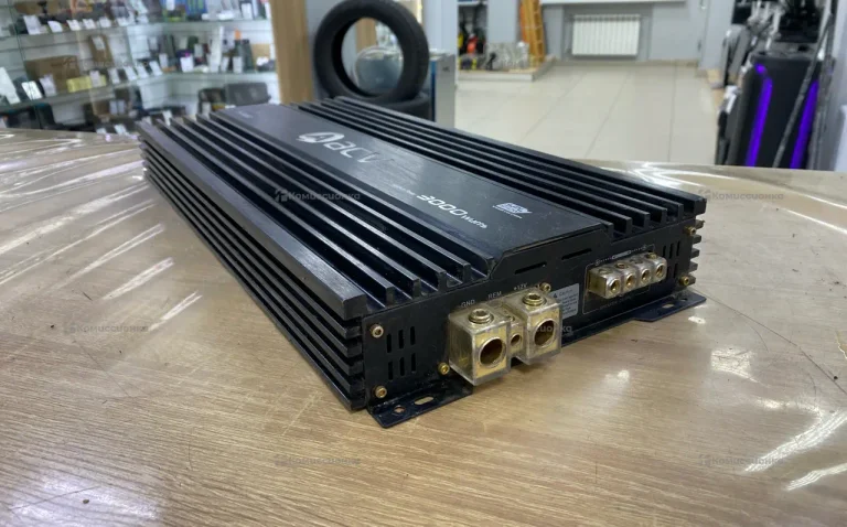 Усилитель  ACV ZX-1.3000D