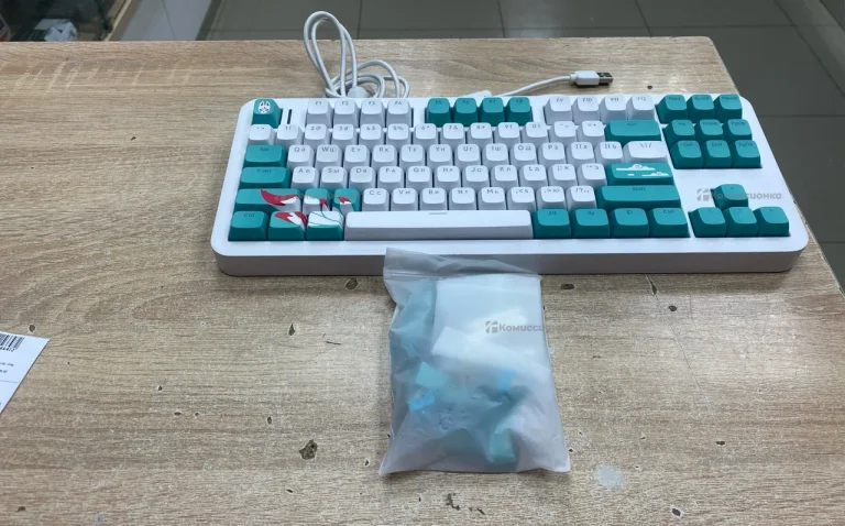 Клавиатура Red Square RSQ-20052