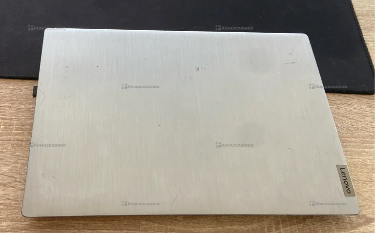 Ноутбук  Lenovo 81WE