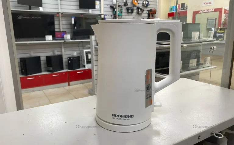 Redmond RK-M1561