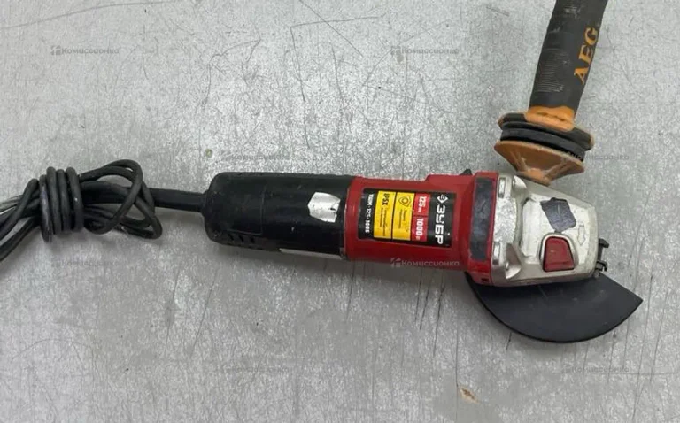 ЗУБР УШМ 125 1005