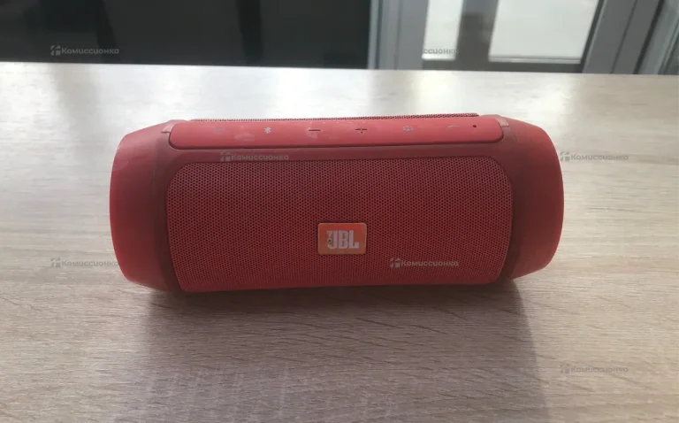 Колонка JBL