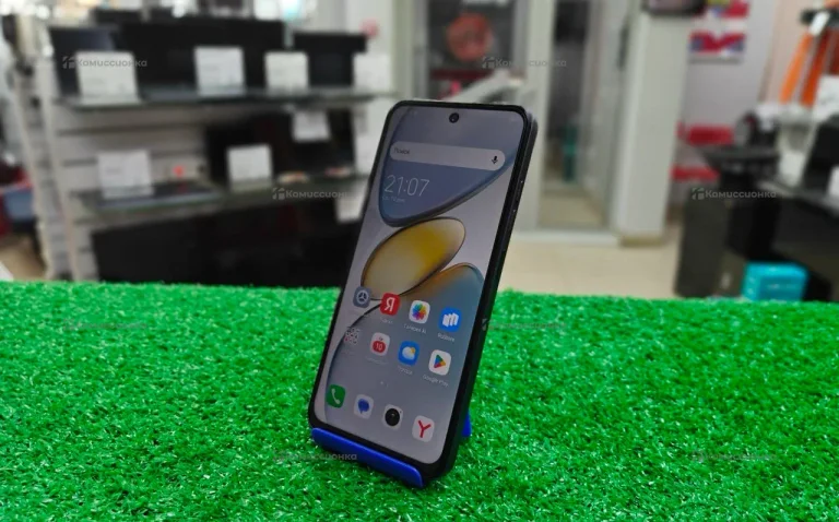 Tecno Spark Go 1 4/128 ГБ