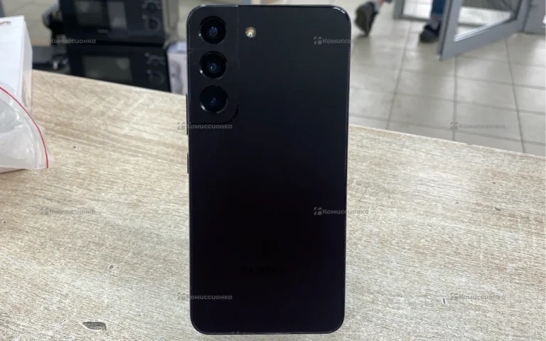 Samsung Galaxy S22 8/256 ГБ