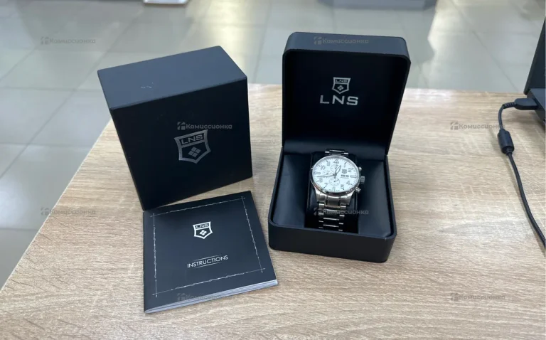 Часы  LNS