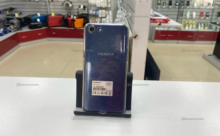 Oppo A83 6/128 ГБ