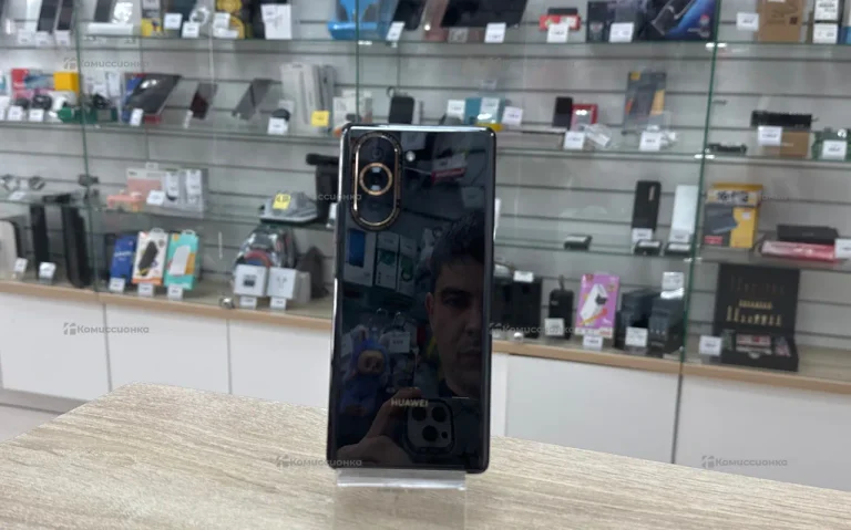Huawei nova 10 8/128 ГБ