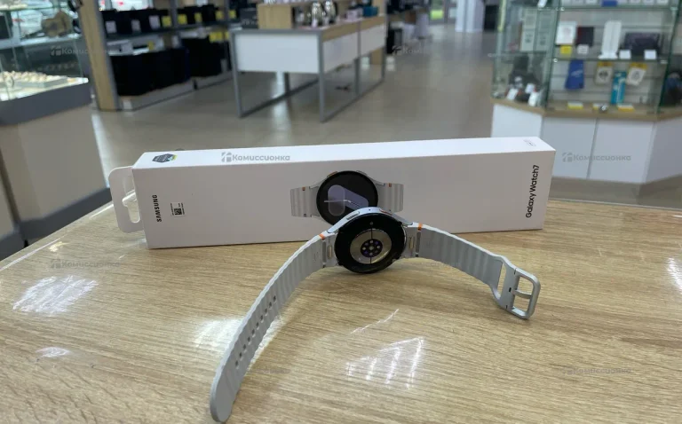 Часы  Samsung Watch 7 44mm