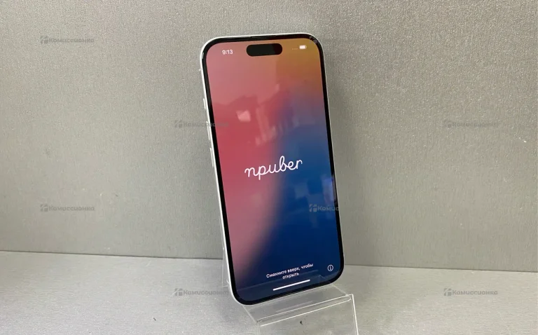 Apple iPhone 16 8/256 ГБ