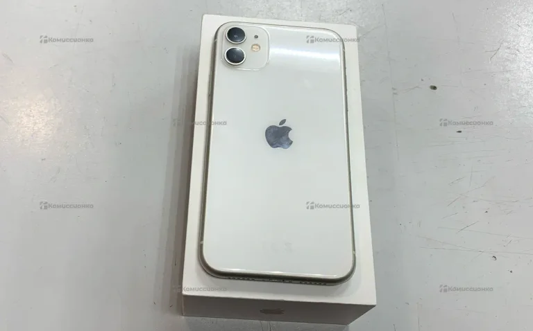 Apple iPhone 11 4/128 ГБ