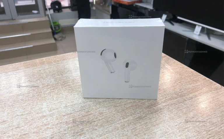 Наушники  AirPods 4