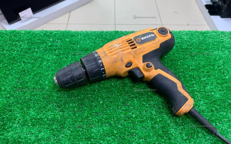 Сетевой шуруповерт ВИХРЬ СШ-550/2