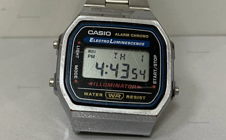 Часы  Casio
