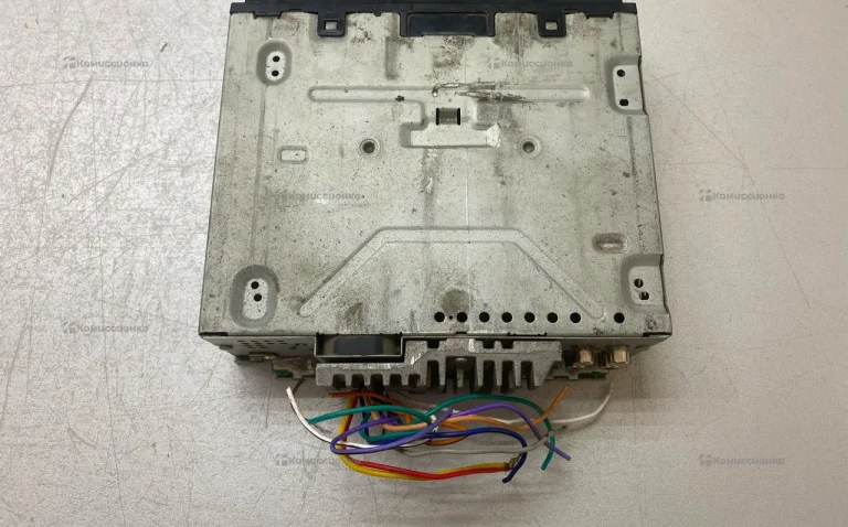 Автомагнитола  pioneer mvh-1500ui