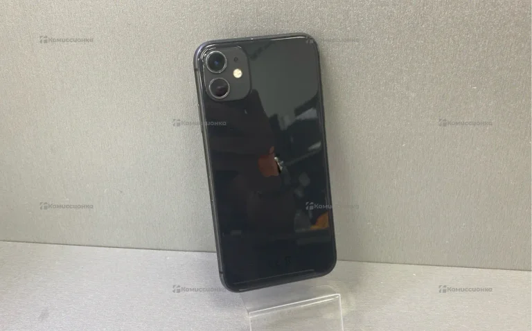 Apple iPhone 11 4/64 ГБ