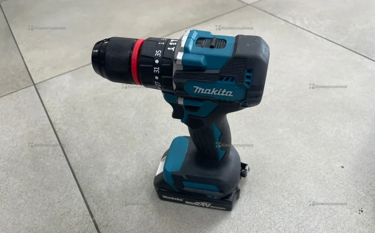шуруповерт Makita реплика.
