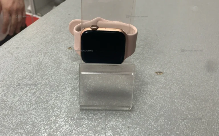 Часы  Apple Watch 44 mm
