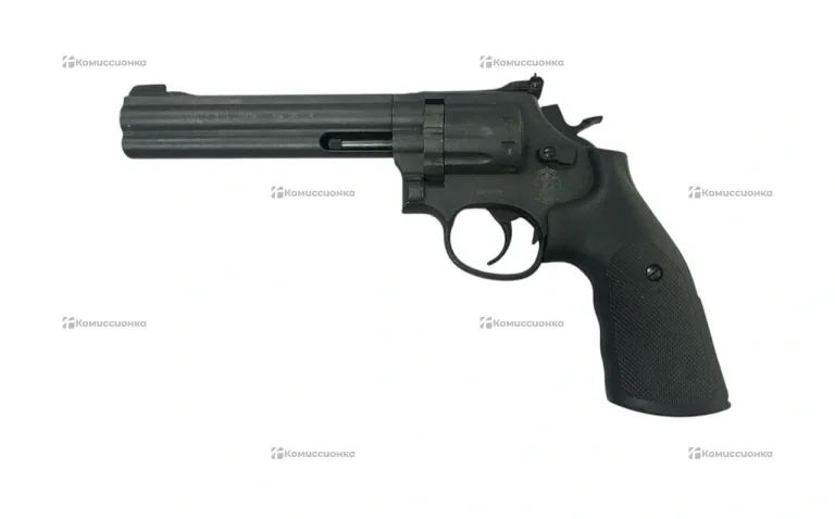 Пневматический револьвер Umarex Smith&Wesson 586-