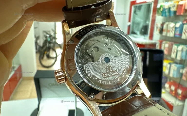 Часы  Omega 25 JEWELS SWISS MADE