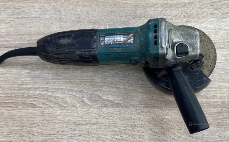 Makita ушм ga5030