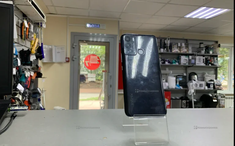Infinix hot 12 I 4/64