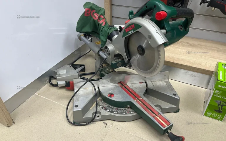 Торцовая пила Bosch PCM 8S