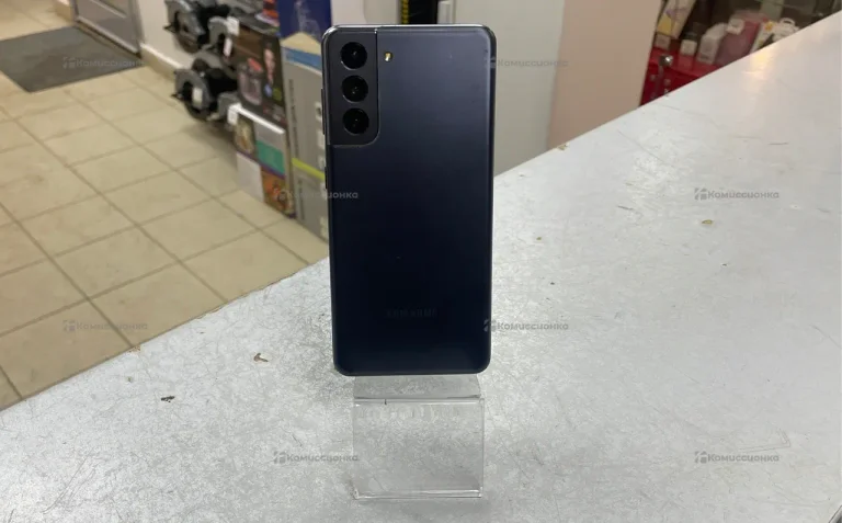 Samsung Galaxy S21 8/128 ГБ