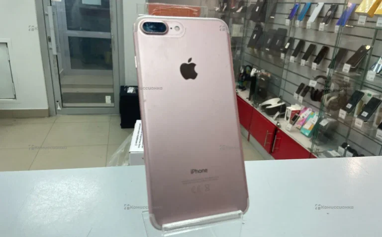 Apple iPhone 7 Plus 32 ГБ