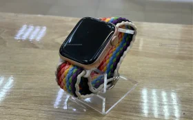 Часы  Apple Watch SE
