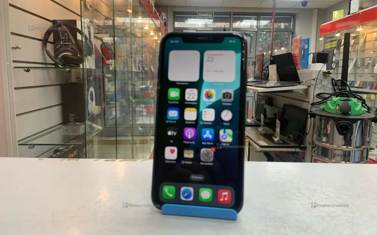 Apple iPhone Xr 64 ГБ.