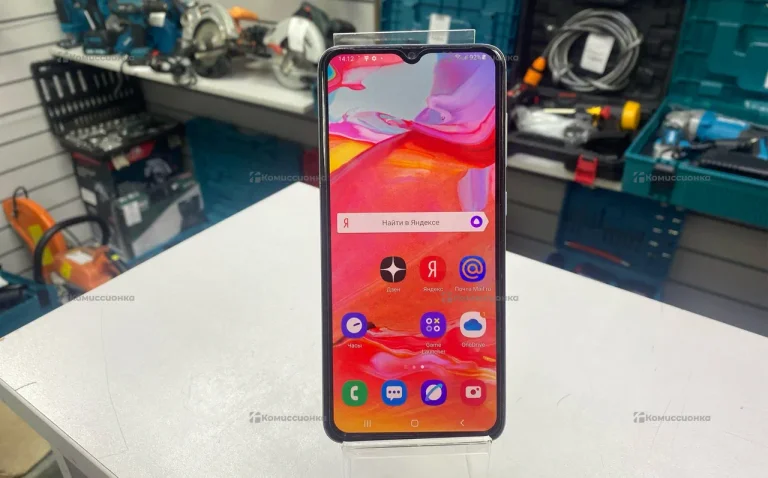 Samsung Galaxy A70 6/128 ГБ