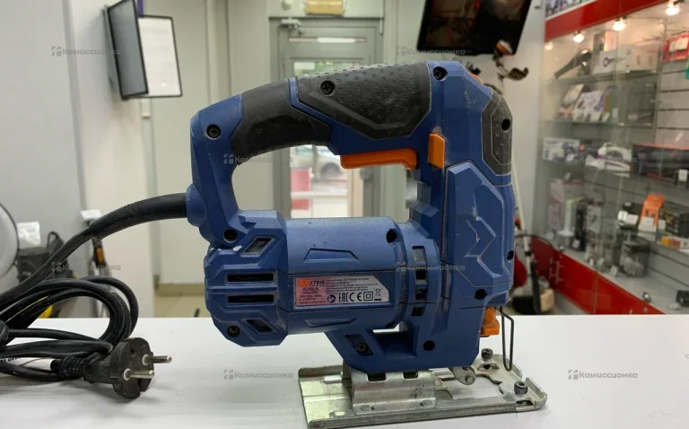 Лобзик электрический Dexter Power NC600JS