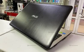 Ноутбук Asus i3-3005U/920MX
