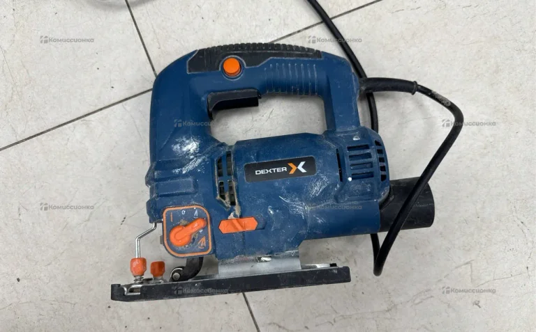 Электролобзик Dexter. 750JS3