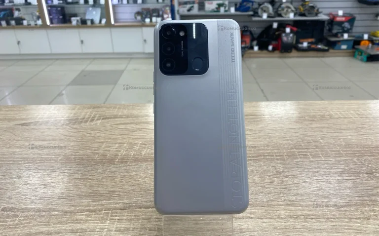 Tecno Spark 8C 4/64Gb