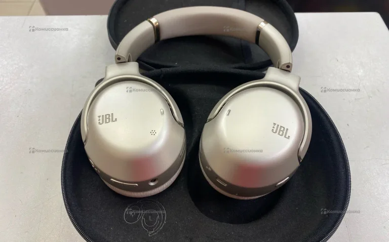 Наушники  JBL Tour One M2