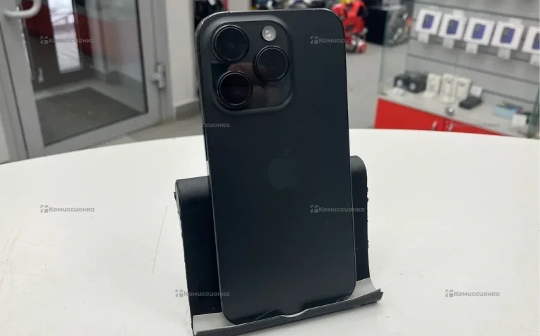 Apple iPhone 15 Pro 8/128 ГБ